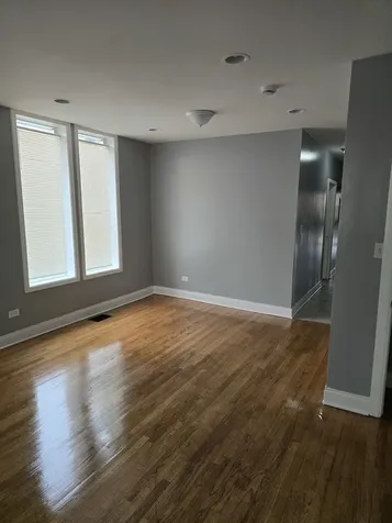 5621 South Green Street Chicago IL 60621
