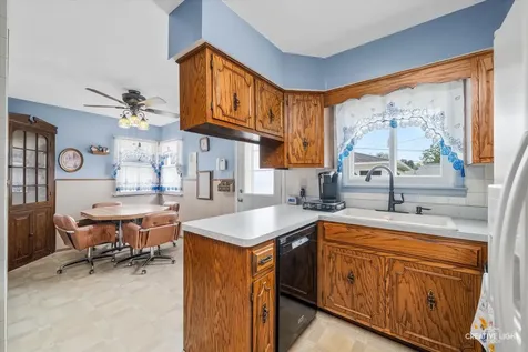 1602 Avalon Avenue Joliet IL 60435