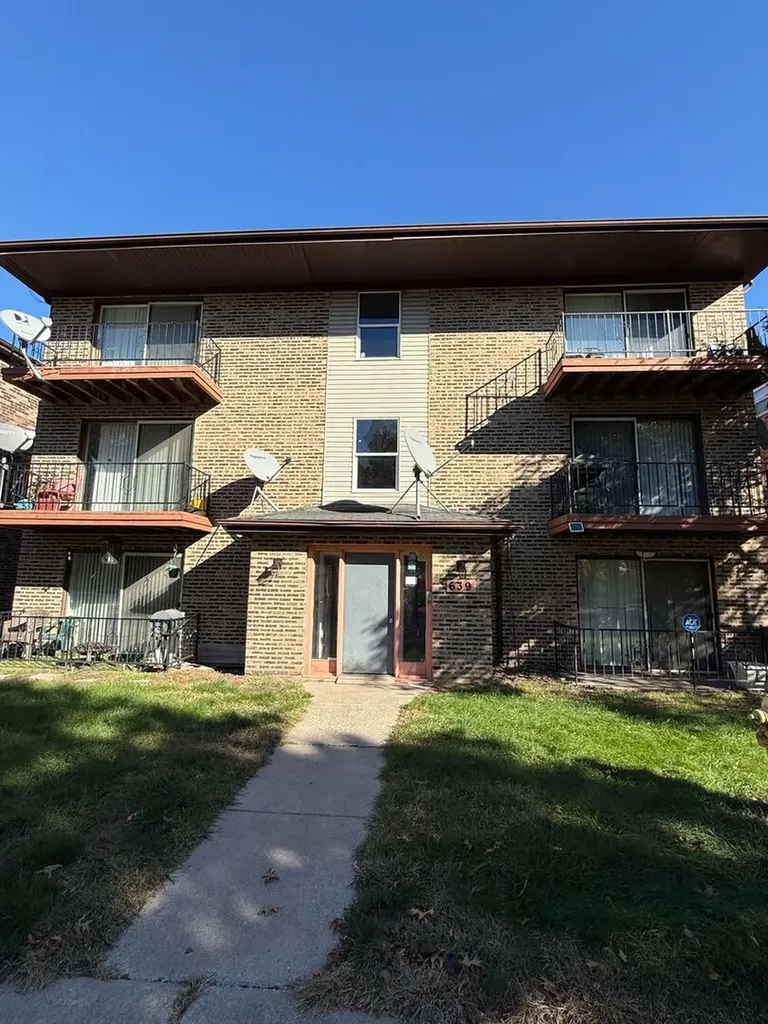 639 Jeffery Avenue Calumet City IL 60409