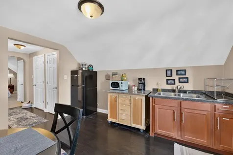 5349 North Neenah Avenue Chicago IL 60656
