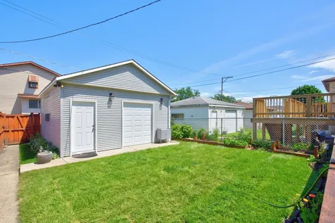 5349 North Neenah Avenue Chicago IL 60656