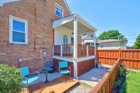 5349 North Neenah Avenue Chicago IL 60656