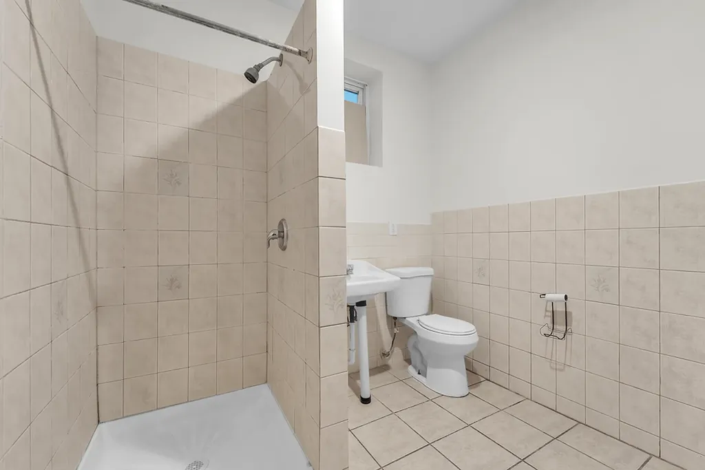 2220 South Saint Louis Avenue Chicago IL 60623