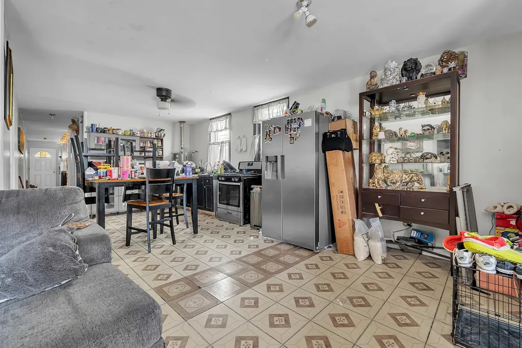 2220 South Saint Louis Avenue Chicago IL 60623
