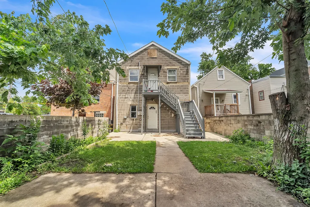 2220 South Saint Louis Avenue Chicago IL 60623