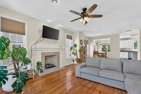 205 Station Park Circle Grayslake IL 60030