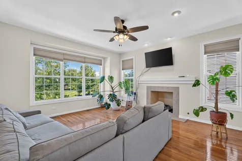 205 Station Park Circle Grayslake IL 60030