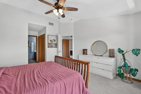 205 Station Park Circle Grayslake IL 60030
