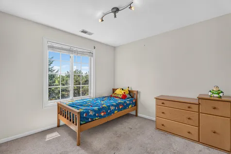 205 Station Park Circle Grayslake IL 60030