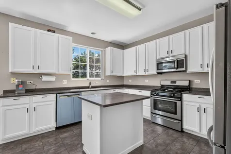 205 Station Park Circle Grayslake IL 60030