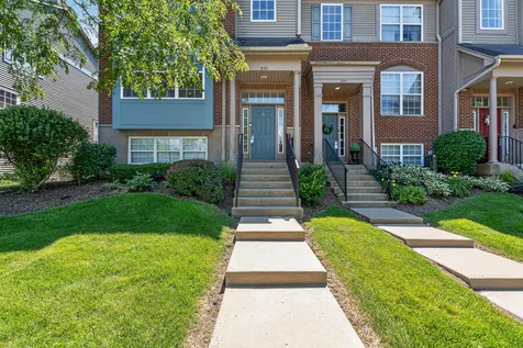 205 Station Park Circle Grayslake IL 60030