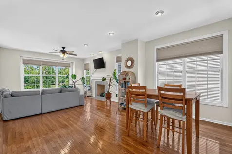 205 Station Park Circle Grayslake IL 60030