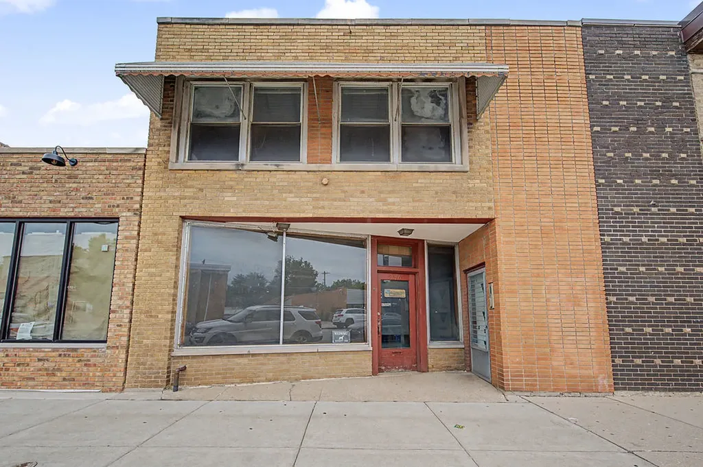 5810 West 35th Street Cicero IL 60804