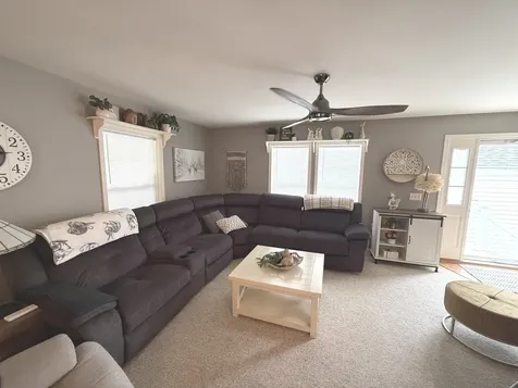 23021 South Pinehurst Drive Frankfort IL 60423