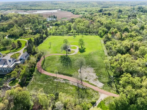 241 Otis Road Barrington Hills IL 60010