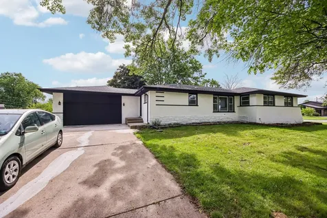 15725 New England Avenue Tinley Park IL 60477