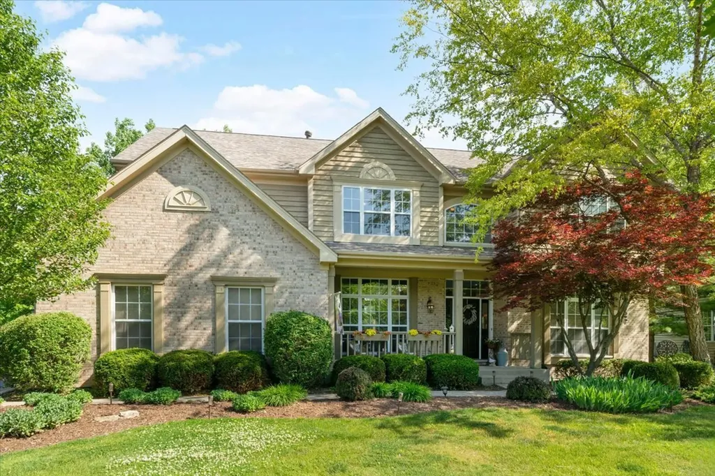 305 Morgan Lane Fox River Grove IL 60021
