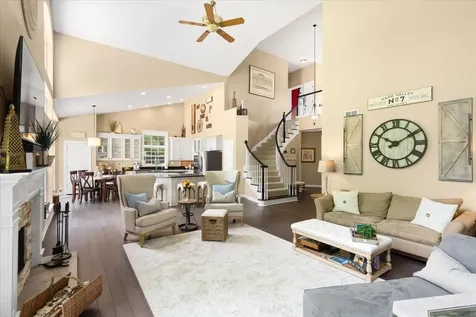 305 Morgan Lane Fox River Grove IL 60021