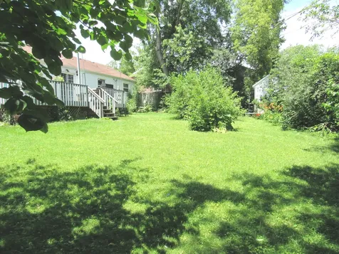 421 Hoover Drive Carpentersville IL 60110