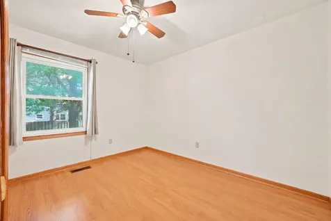 1644 Bayberry Lane Sycamore IL 60178