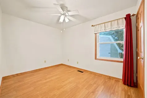 1644 Bayberry Lane Sycamore IL 60178