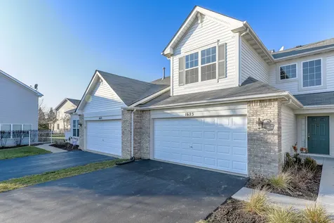 1623 South Candlestick Way Waukegan IL 60085