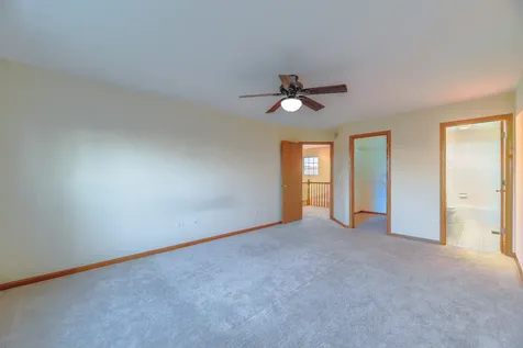 1623 South Candlestick Way Waukegan IL 60085