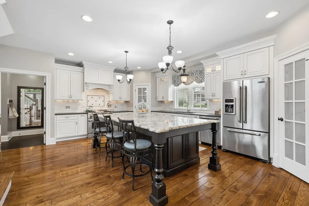 488 South Columbia Street Naperville IL 60540