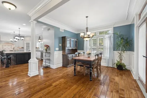 488 South Columbia Street Naperville IL 60540