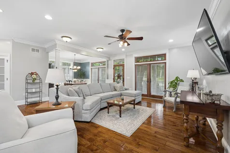 488 South Columbia Street Naperville IL 60540