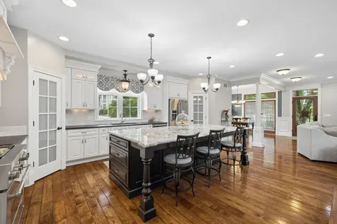 488 South Columbia Street Naperville IL 60540
