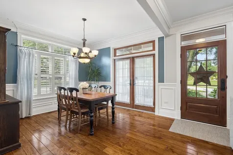 488 South Columbia Street Naperville IL 60540