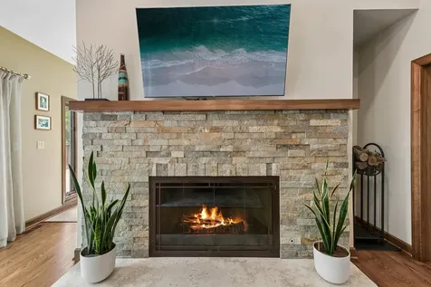 26073 West Laurel Court Wauconda IL 60084
