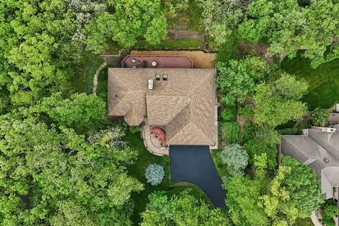 26073 West Laurel Court Wauconda IL 60084