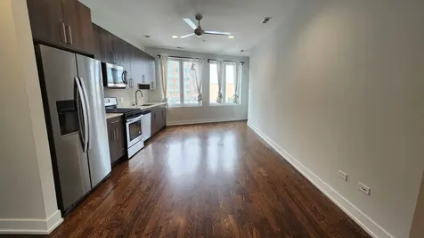 4428 North Sheridan Road Chicago IL 60640