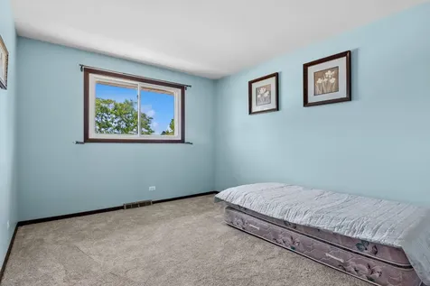 1212 Rose Court Bartlett IL 60103