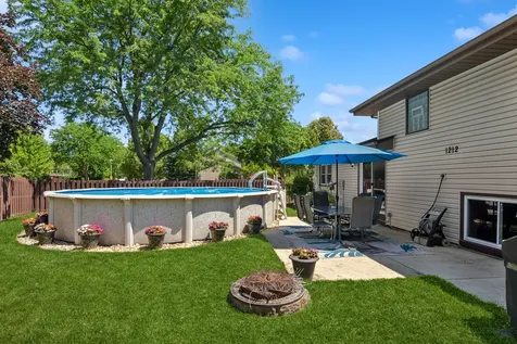 1212 Rose Court Bartlett IL 60103