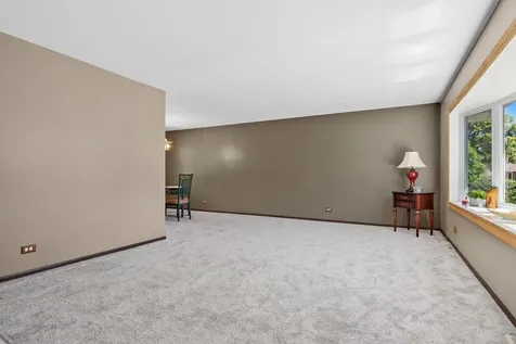 1212 Rose Court Bartlett IL 60103