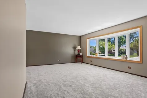 1212 Rose Court Bartlett IL 60103
