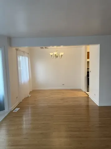 3008 Roberts Drive Woodridge IL 60517