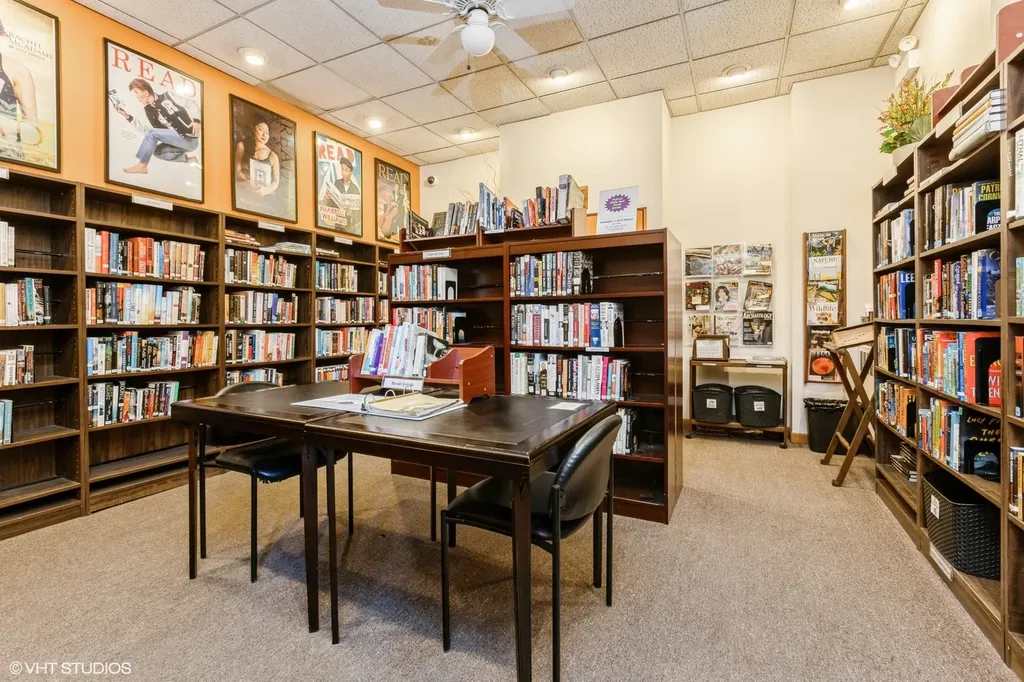 3550 North Lake Shore Drive Chicago IL 60657