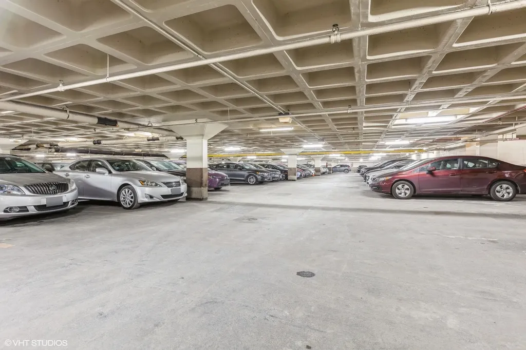 3550 North Lake Shore Drive Chicago IL 60657