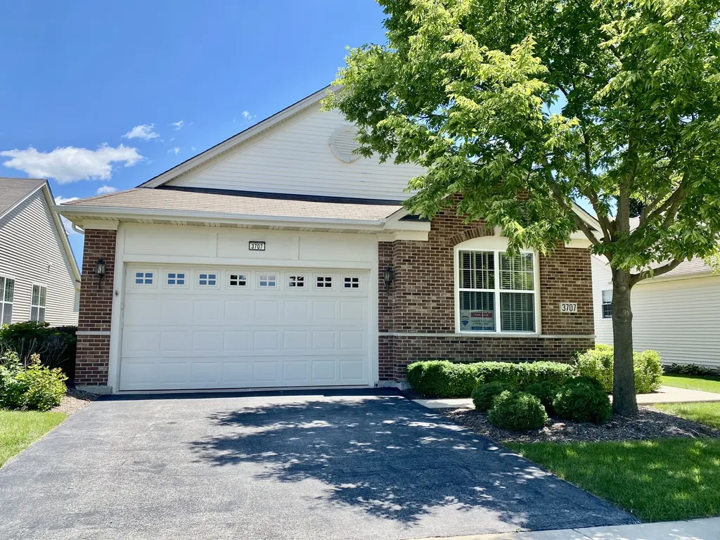 3707 Idlewild Lane Naperville IL 60564