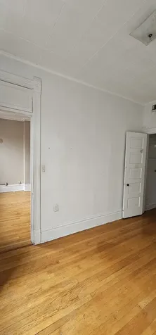3639 North Greenview Avenue Chicago IL 60613