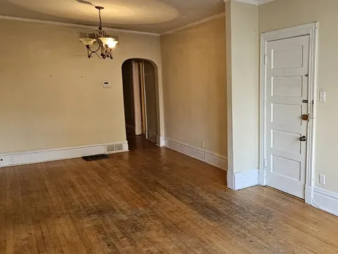 3639 North Greenview Avenue Chicago IL 60613