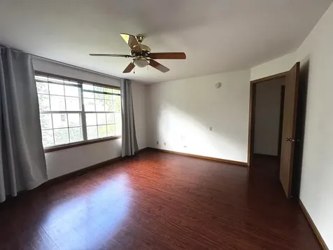 1404 West Sapphire Drive Hoffman Estates IL 60192
