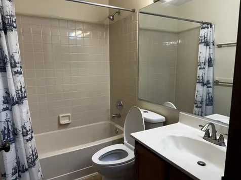 1404 West Sapphire Drive Hoffman Estates IL 60192
