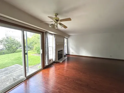 1404 West Sapphire Drive Hoffman Estates IL 60192