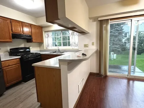 1404 West Sapphire Drive Hoffman Estates IL 60192
