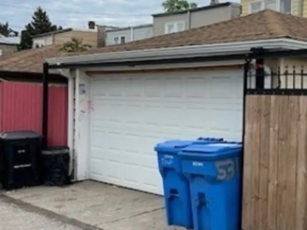 5318 West Deming Place Chicago IL 60639